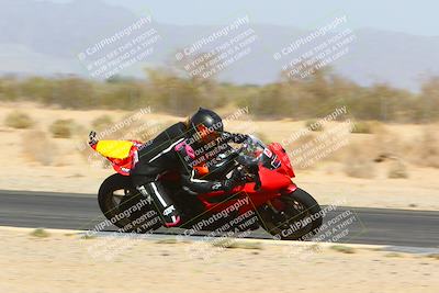 media/Apr-10-2022-SoCal Trackdays (Sun) [[f104b12566]]/Turn 7 Inside (1025am)/